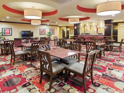 Express Rome-east By Ihg Hotel 2*